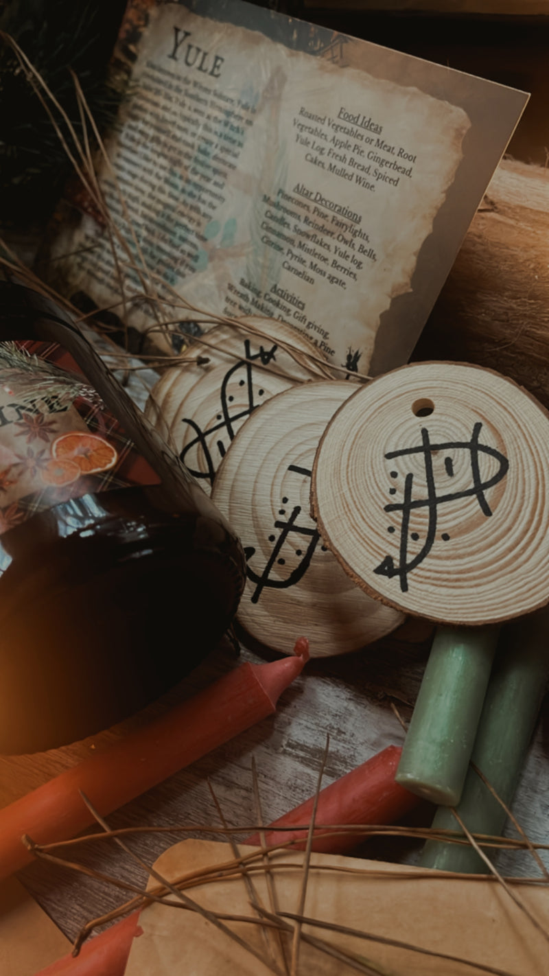 The Yule Ritual Box