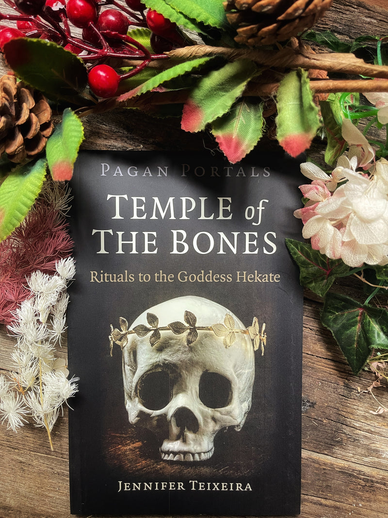 Temple of the Bones - Jennifer Teixeira